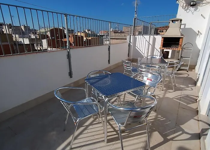 Appartamento Rosesapparts Onamar & Parking *