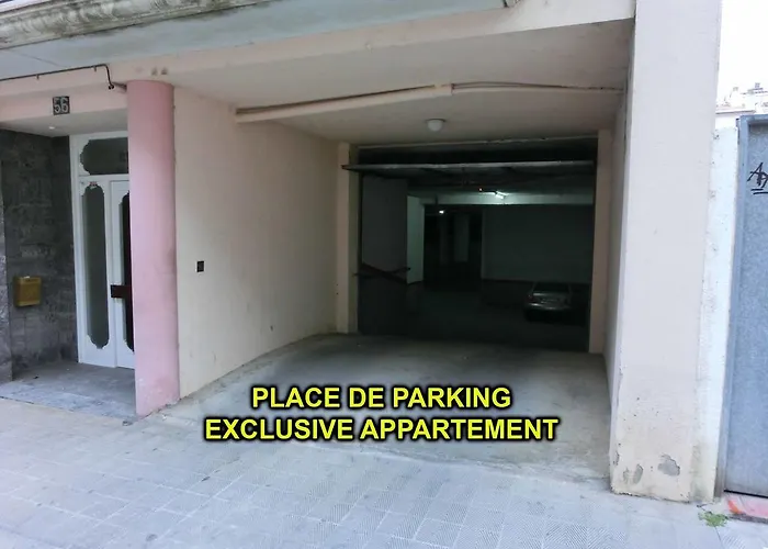 Appartamento Rosesapparts Onamar & Parking